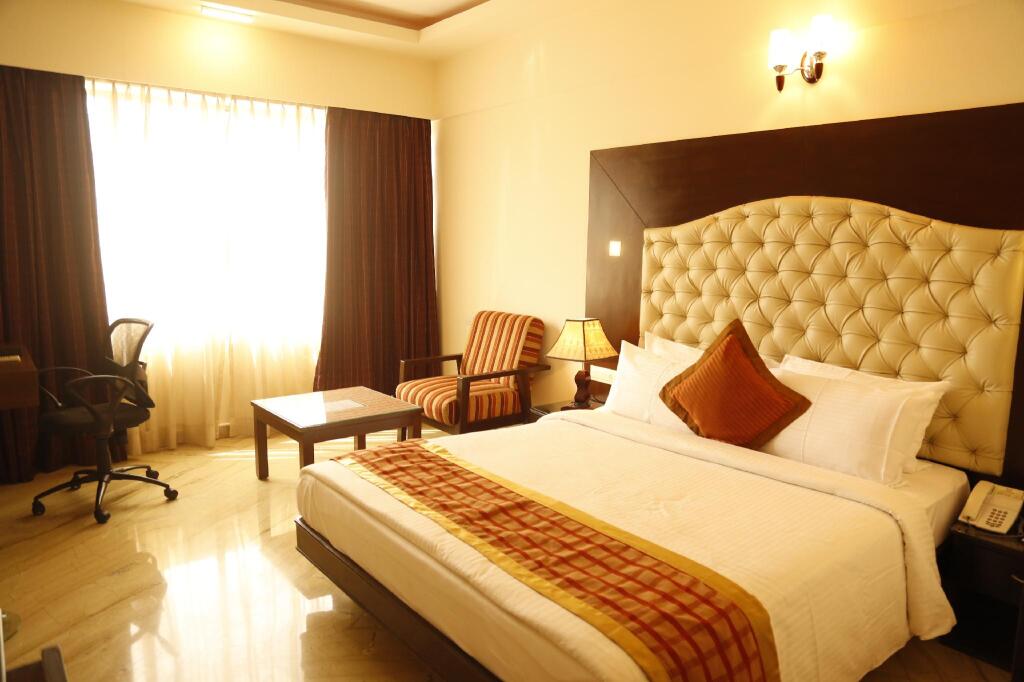 Бангалор: The Fern Residency Bengaluru, Yeshwanthpur, Series by Marriott