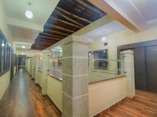 Манипал: Manish Apartment