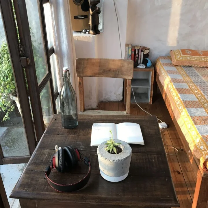 Нью-Дели: The Lazy Patio Home Stay