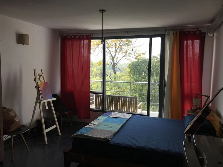 Нью-Дели: The Lazy Patio Home Stay