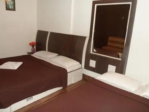 Олд-Махабалешвар: Hotel Inter Plaza