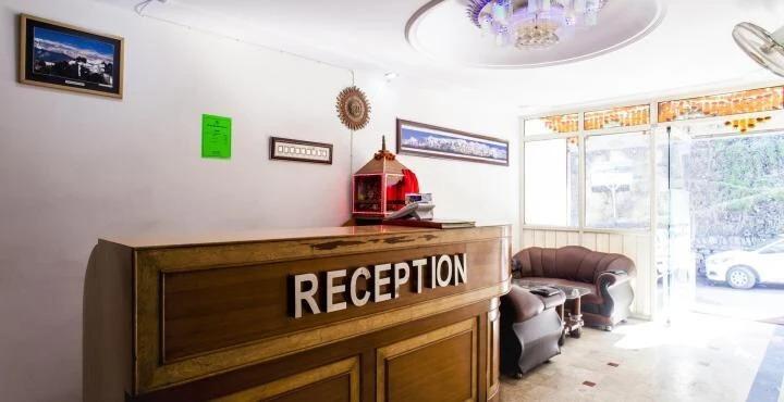 Раникхет: Ranikhet Grand