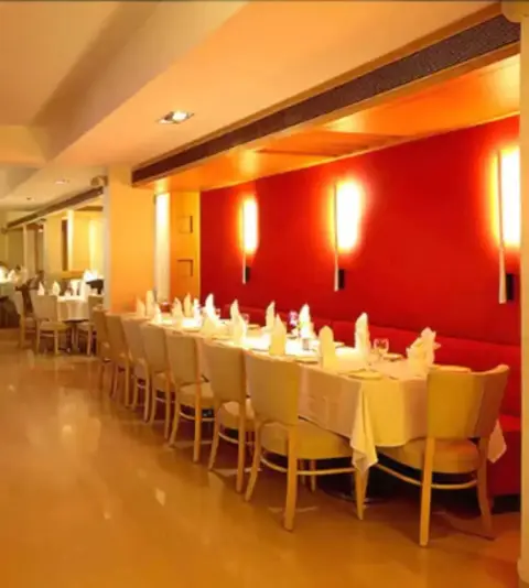Мумбаи: The Royal Orchid