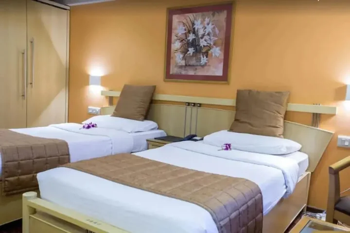 Мумбаи: The Royal Orchid