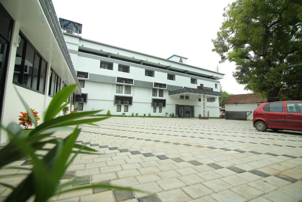 Аллеппи: Hotel AJ Park