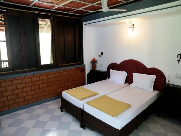 Кумили: Kairali Palace Home Stay