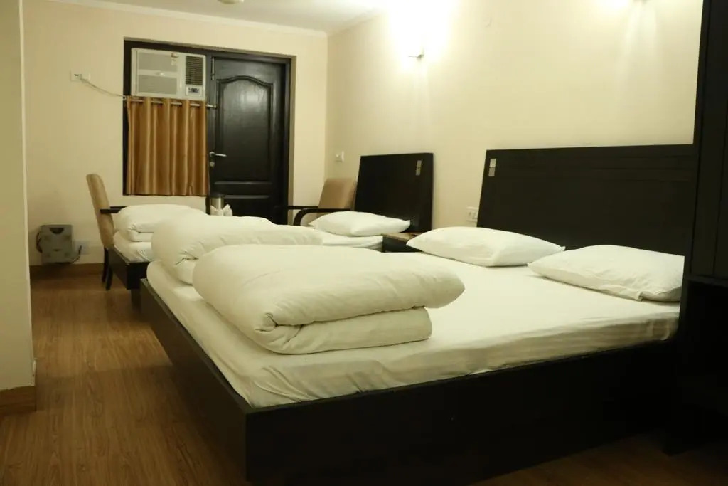 Ганганагар: Hotel Prakash