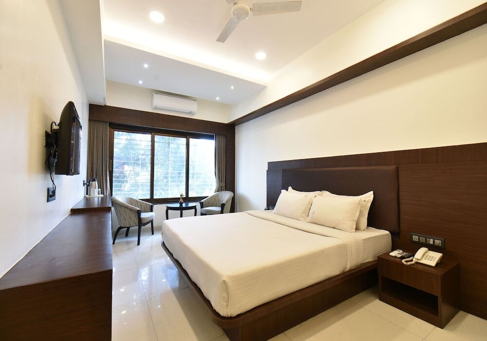 Аурангабад: Vista Rooms At M.P Law College