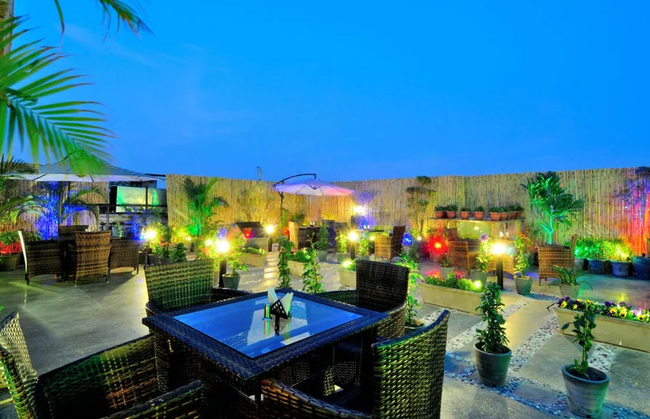 Нью-Дели: Hotel Aman Continental