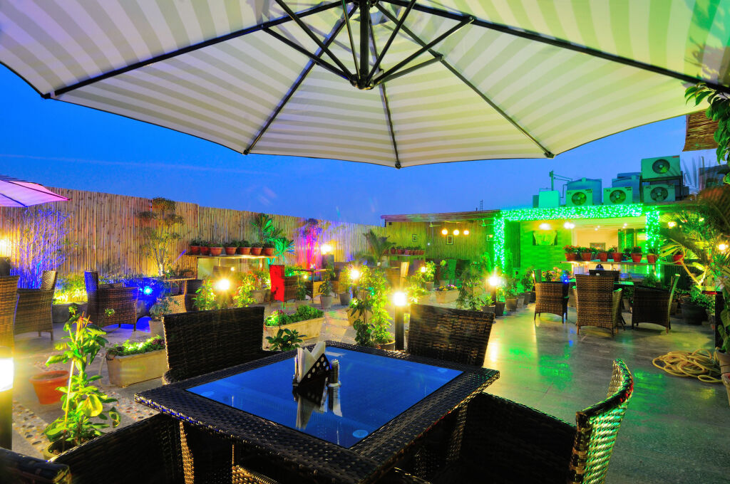 Нью-Дели: Hotel Aman Continental
