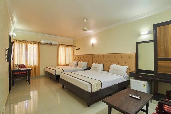Eraniel: Hotel Sangam
