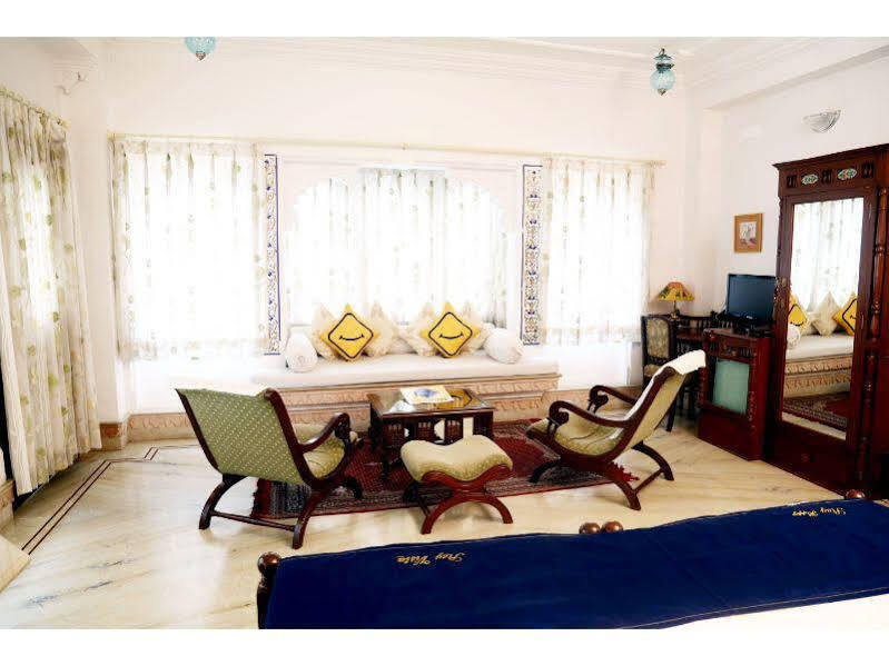 Vista Rooms at Lal Ghat — фото 1
