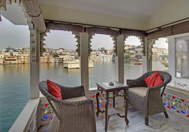 Удаипур: Lake Pichola Hotel