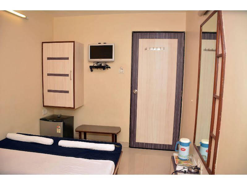 Мумбаи: Vista Rooms @ Colaba Causeway