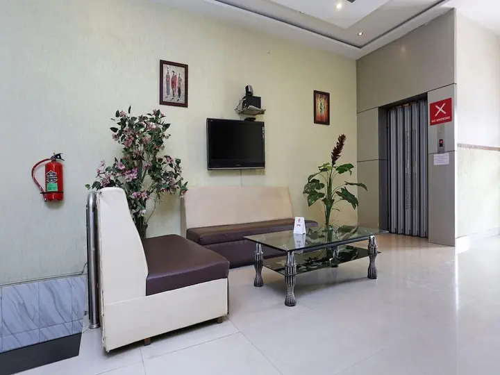 Райпур: OYO 4127 Hotel City Pulse