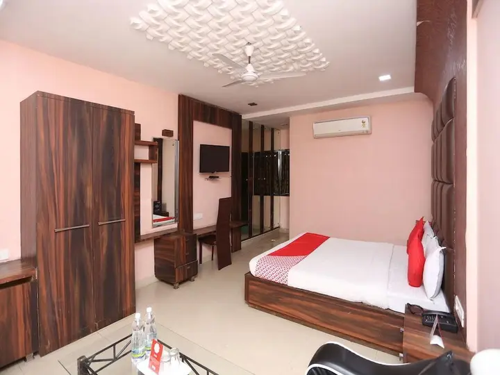 Райпур: OYO 4127 Hotel City Pulse