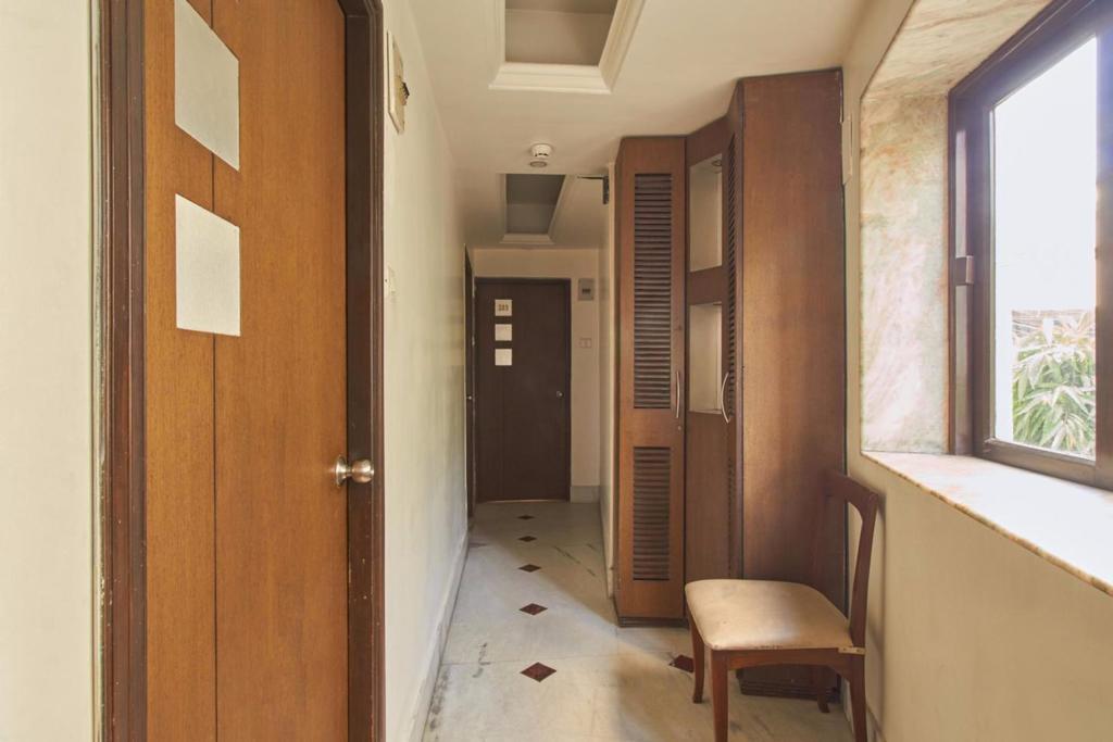 Колката: Vista Rooms at Lakshmi Narayan Mandir