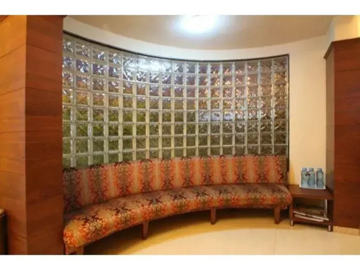 Нави-Мумбай: Vista Rooms at Ghansoli