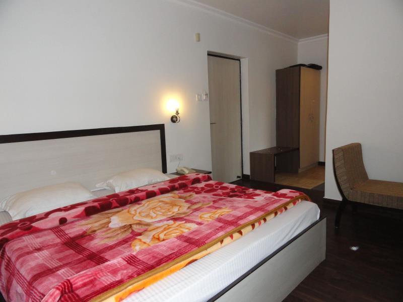 Манали: Hotel President