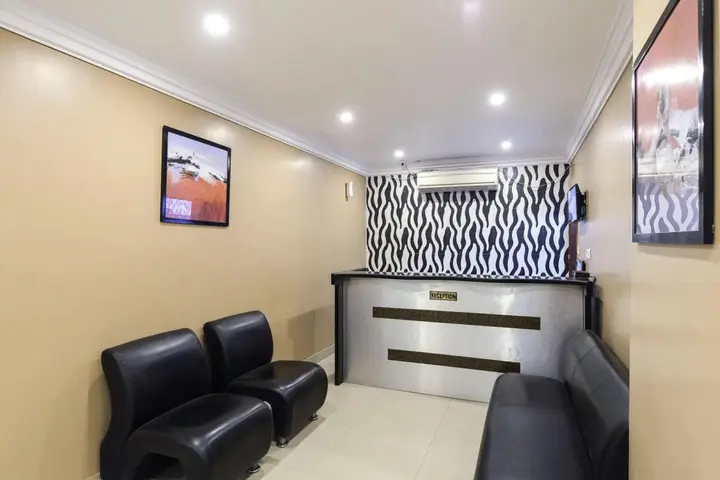 Колката: Treebo Trend Saini Inn