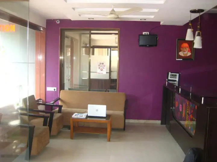 Ширди: Hotel Yogiraj