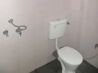 Нашик: Hotel Basera