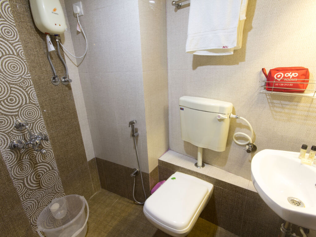 Мумбаи: OYO Rooms Sakinaka Junction