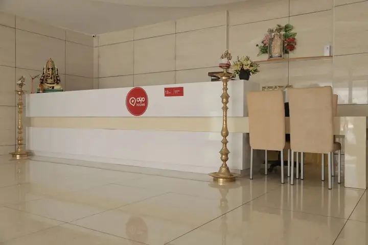 OYO 1050 Hotel Aksharadha — фото 1