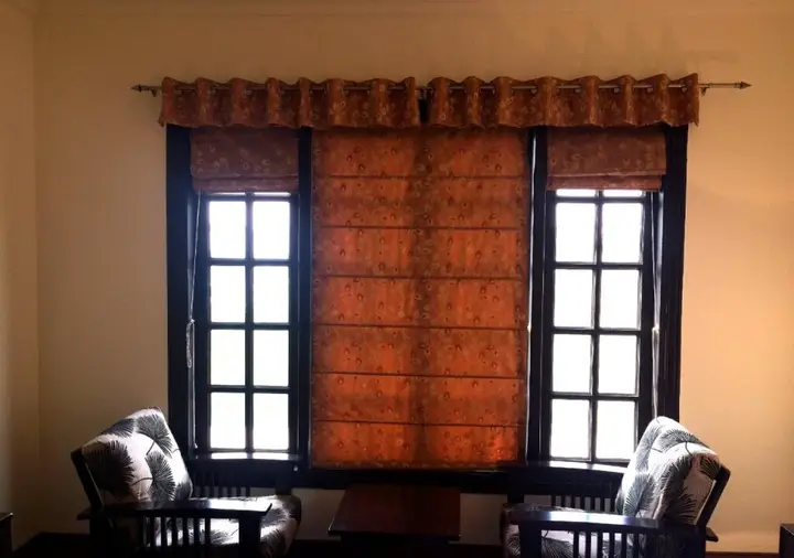 carousel image 4