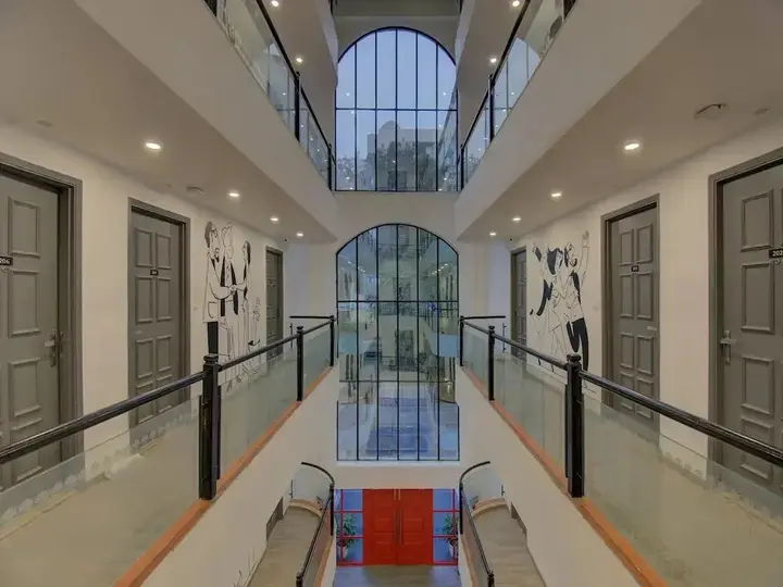 Ахмедабад: OYO Flagship 2485 Hotel Kalash Inn