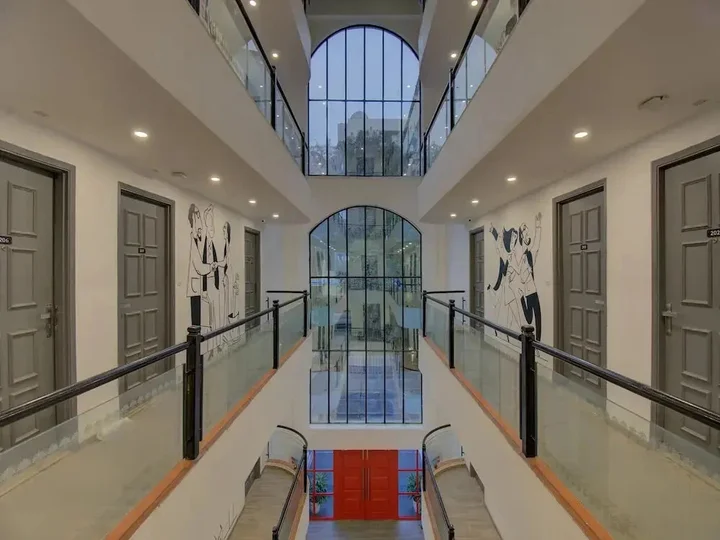 Ахмедабад: OYO Flagship 2485 Hotel Kalash Inn