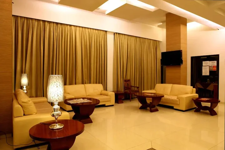Какинада: Venky Residency