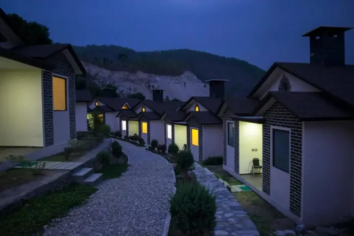 Крепость Ramnagar: LaTigre Resort