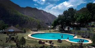 Крепость Ramnagar: LaTigre Resort