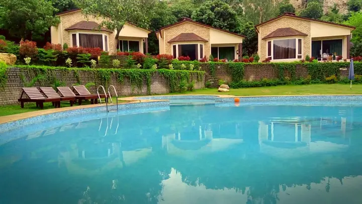 Крепость Ramnagar: LaTigre Resort