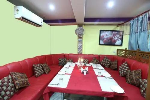 Агра: Hotel rosewood