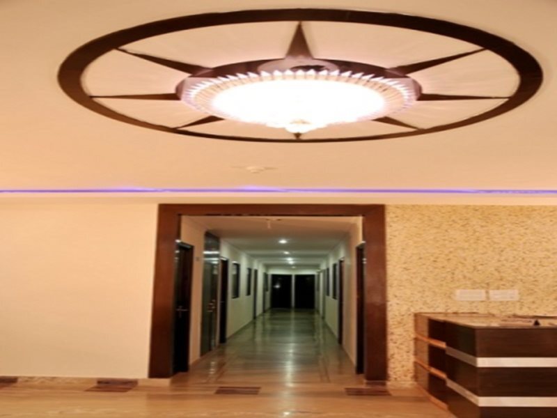 Агра: Hotel Royal Plaza