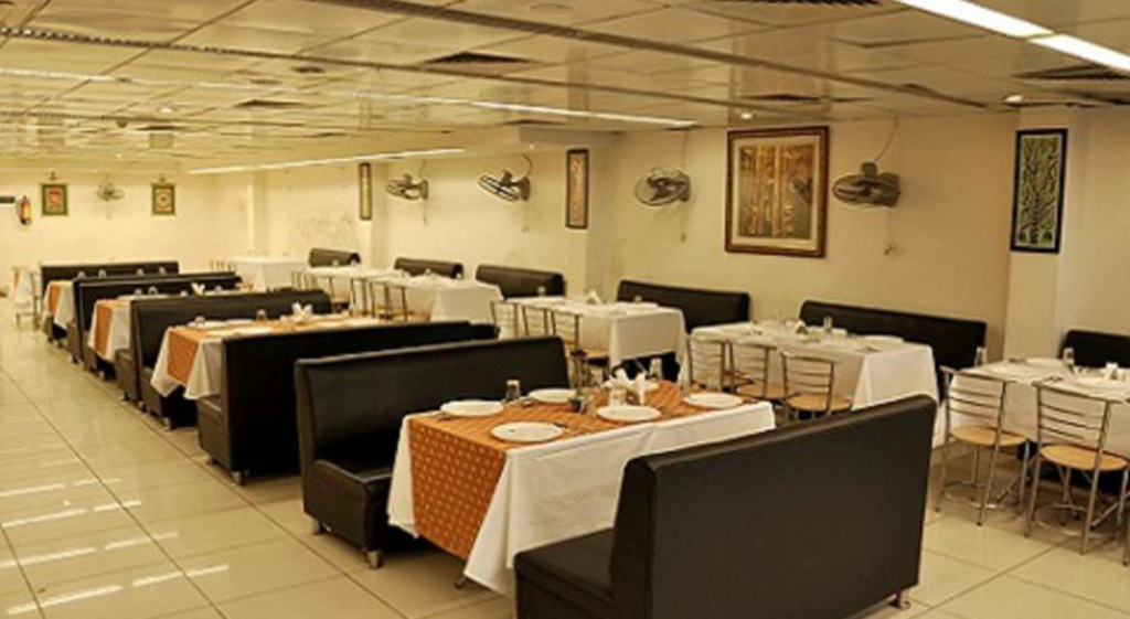 Агра: Hotel Royal Plaza