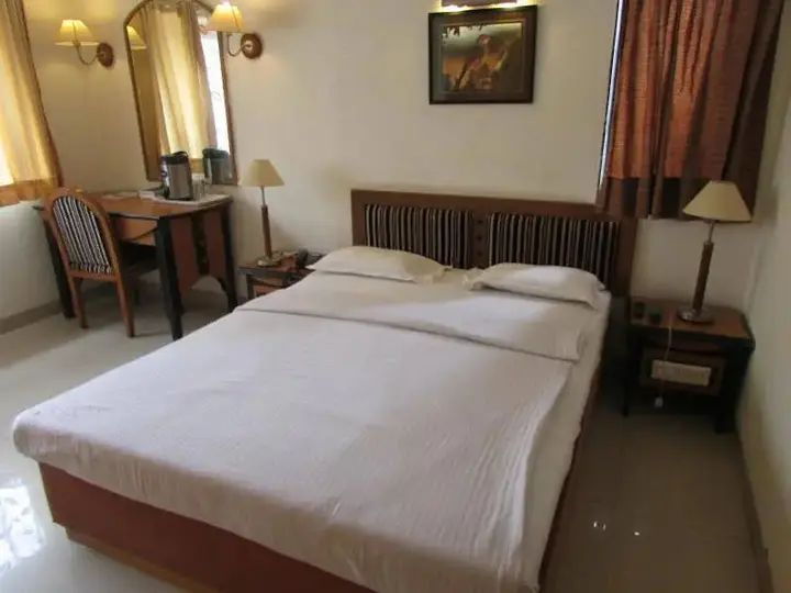 Нашик: Hotel Grape City