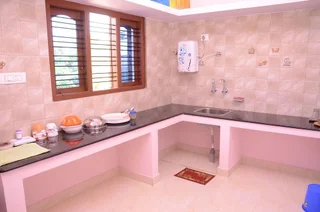 Мадикери: Coorg Girinivas Deluxe Homestay-WI-FI