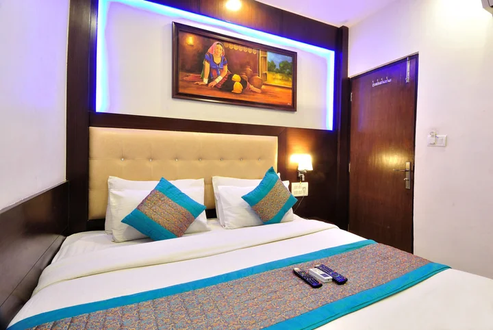 Нью-Дели: Hotel Prince Palace The Green