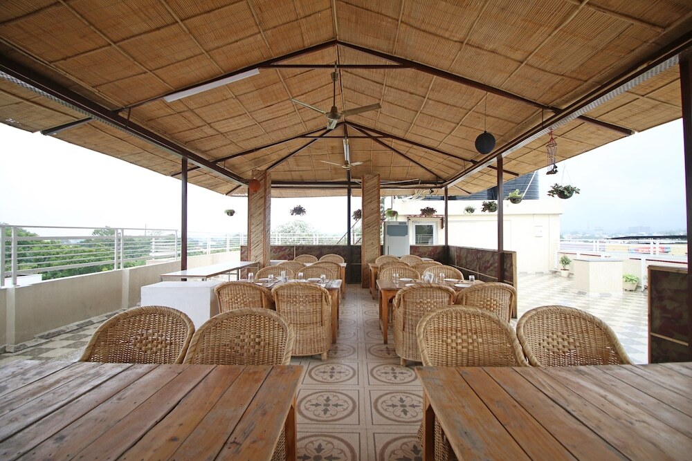 Дехрадун: OYO 6090 Hotel Park View Premium