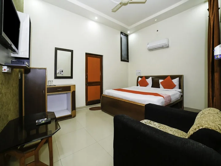 Крепость Jhansi: Hotel Regency