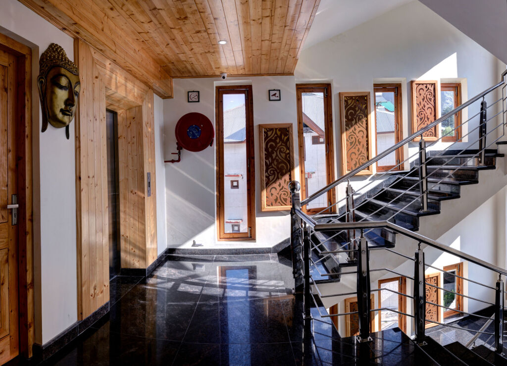 Манали: Chandertal Regency Hotel & Spa, Manali