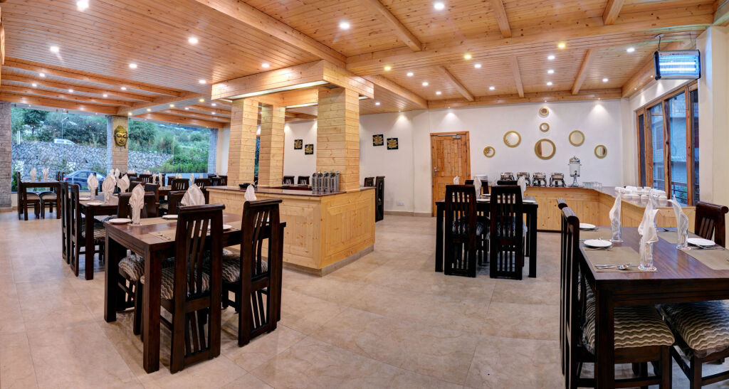 Манали: Chandertal Regency Hotel & Spa, Manali