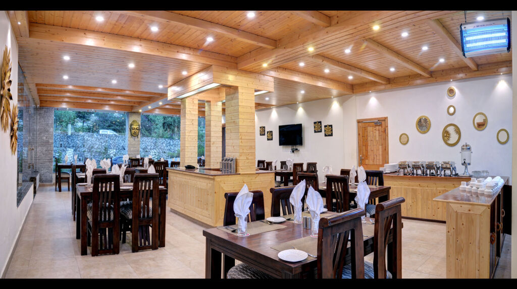 Манали: Chandertal Regency Hotel & Spa, Manali