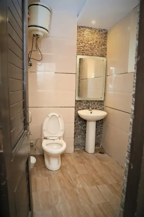 Нью-Дели: Hotel Suzi International
