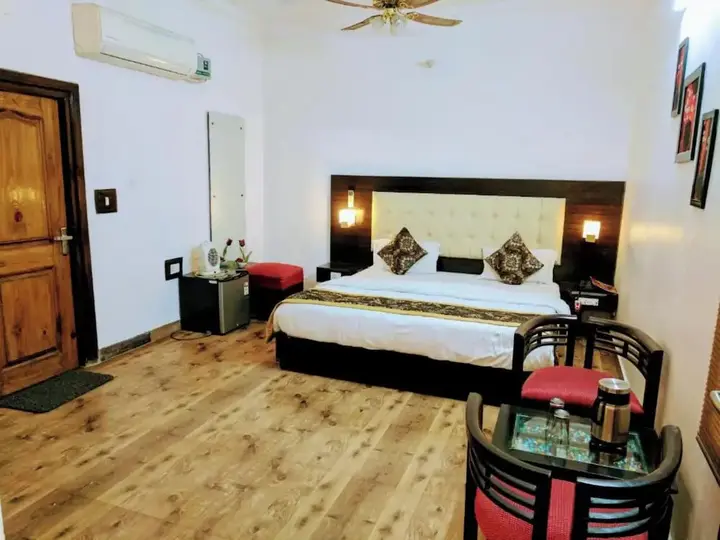 Лакхнау: The Heritage Hotel