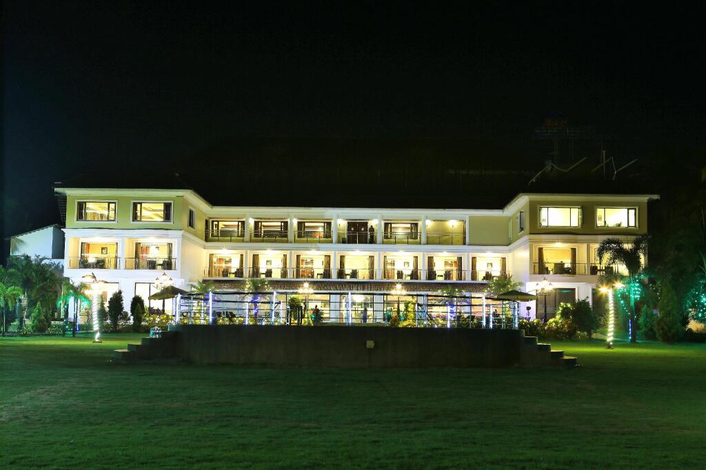 Тируванантапурам: Lake Palace Hotel Trivandrum