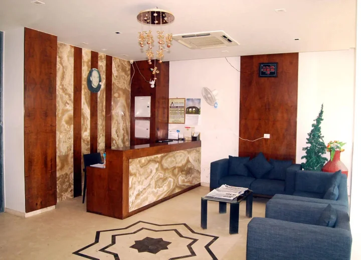 Диу: Apaar Hotel